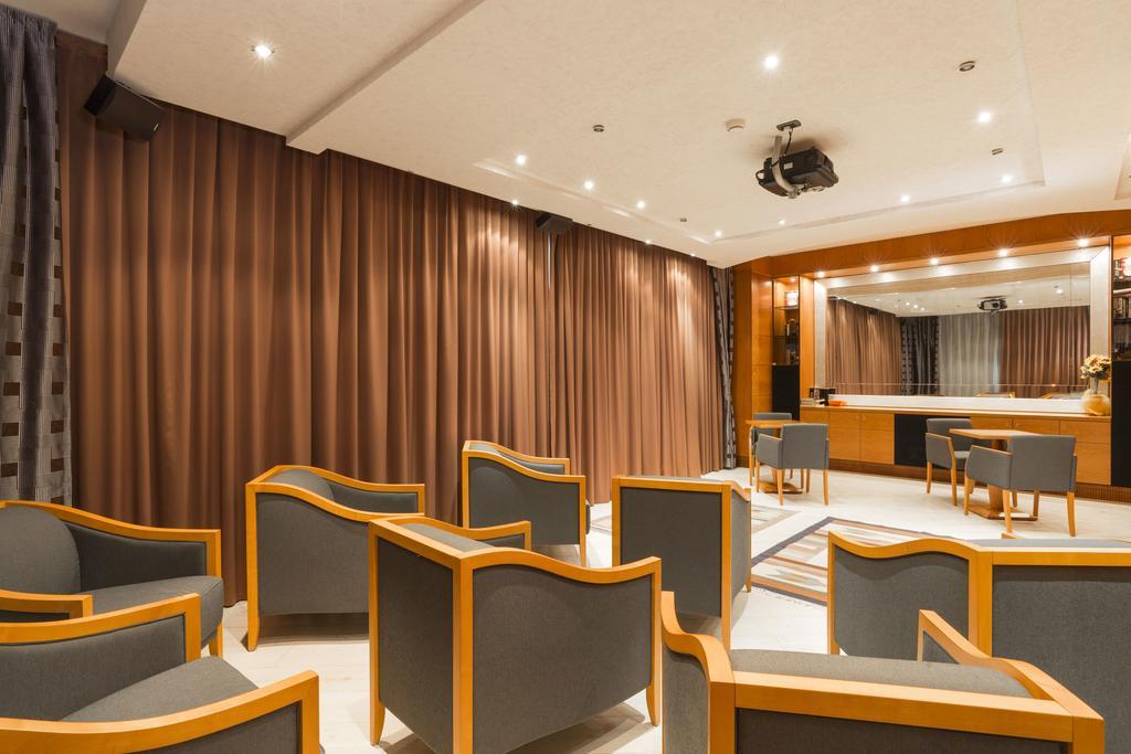 Relais San Giusto Hotel Кампитело ди Фаса Екстериор снимка