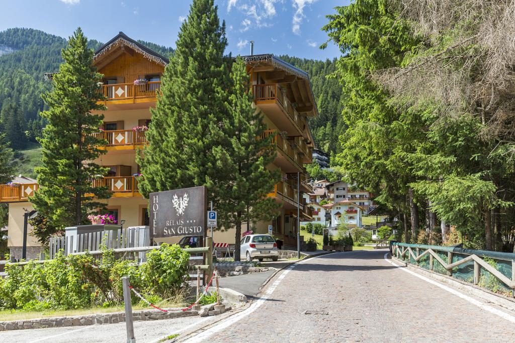 Relais San Giusto Hotel Кампитело ди Фаса Екстериор снимка
