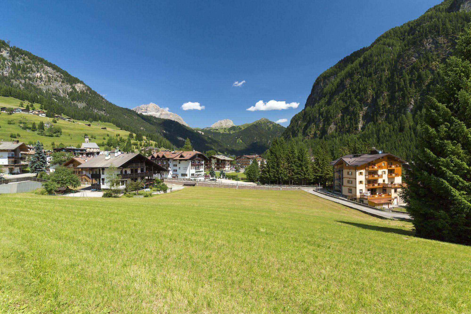 Relais San Giusto Hotel Кампитело ди Фаса Екстериор снимка