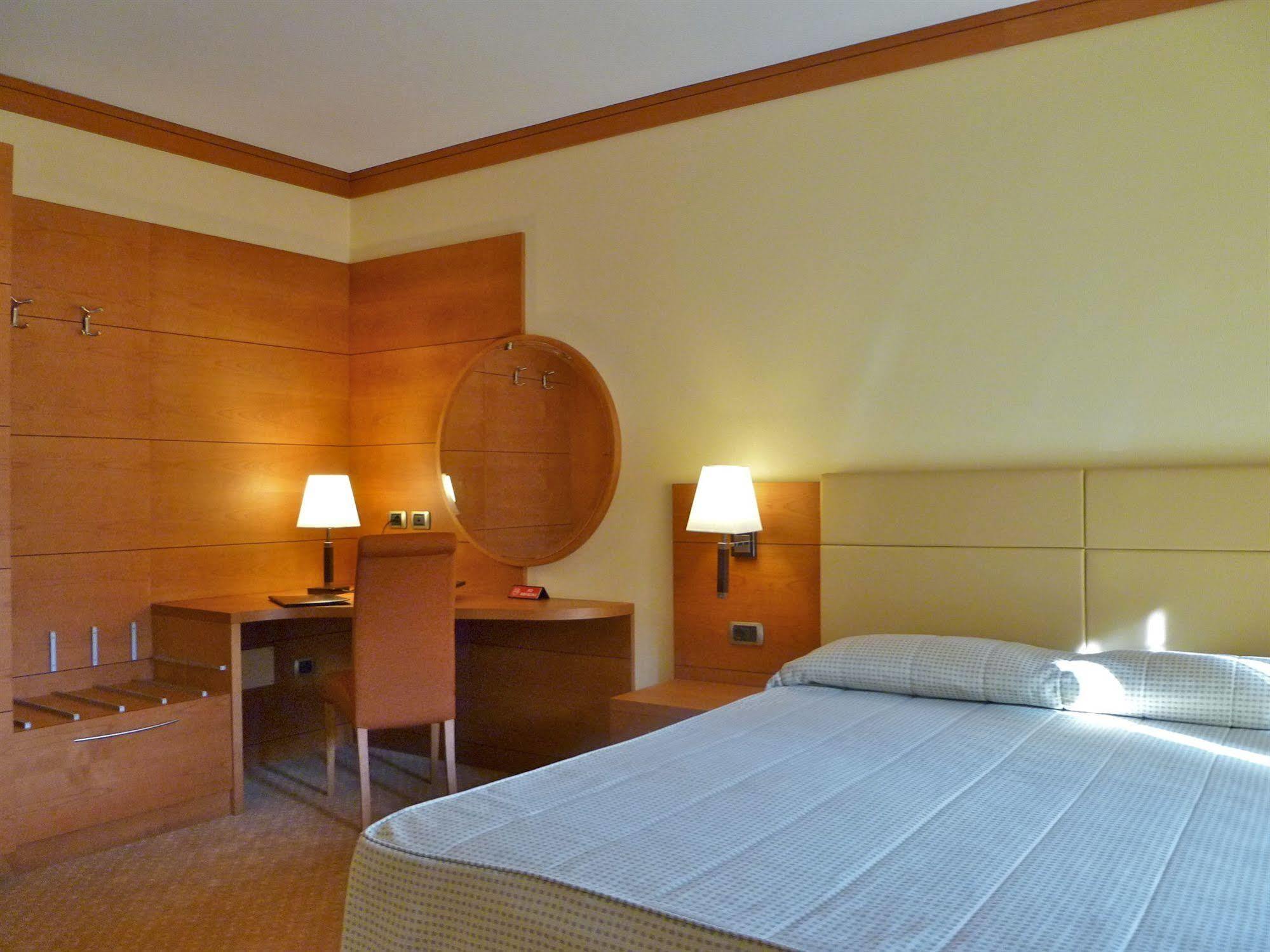 Relais San Giusto Hotel Кампитело ди Фаса Екстериор снимка