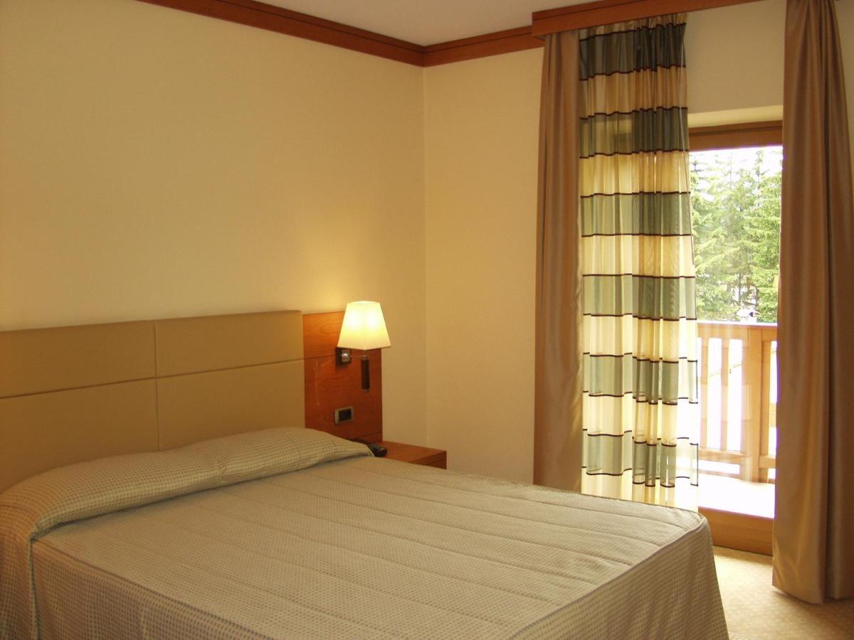 Relais San Giusto Hotel Кампитело ди Фаса Екстериор снимка